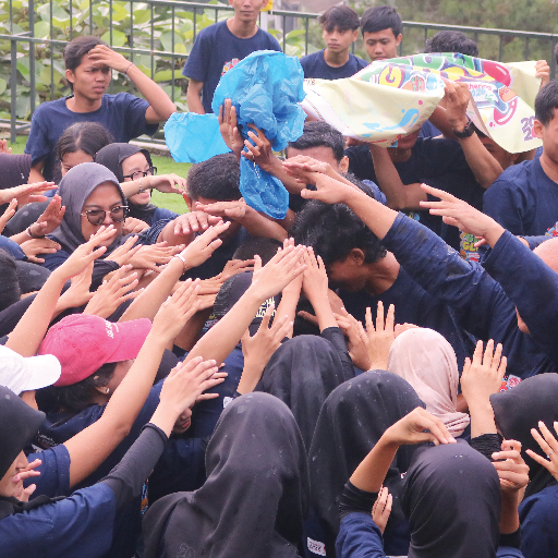 Keseruan bekerja di Barburger (Barapi Group)